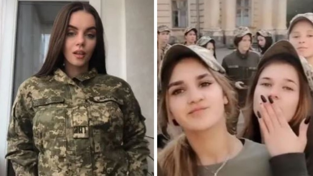 Glamorous female Ukraine soldiers train to take on Russian army news.au — Australias leading news site
