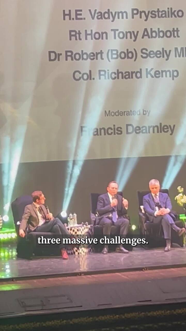 Tony Abbott speaks at Ukraine security forum