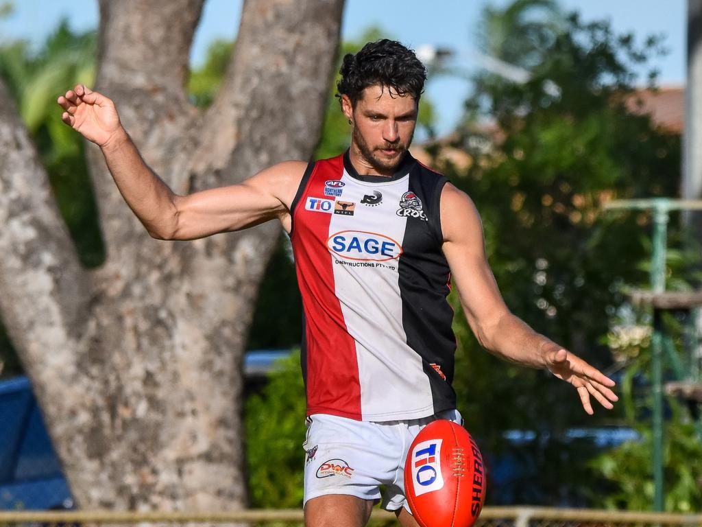 Southern Districts defender Michael Bowden was among the standouts against Wanderers in Round 10 of the 2022-23 NTFL season. Picture: Tymunna Clements / AFLNT Media