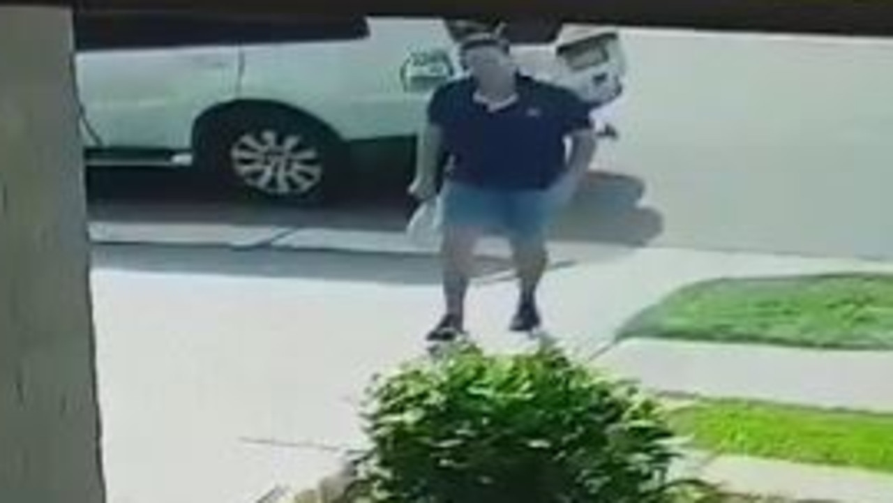 RUSH HOUR: Postman’s dodgy delivery caught on CCTV | news.com.au ...