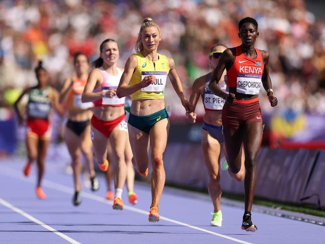 Jessica Hull charges home in her heat. (Photo by Christian Petersen/Getty Images)