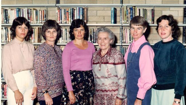 Richmond Tweed Regional Library Ballina Area staff photo from 1983, with Jill Gribble picture second from the right.