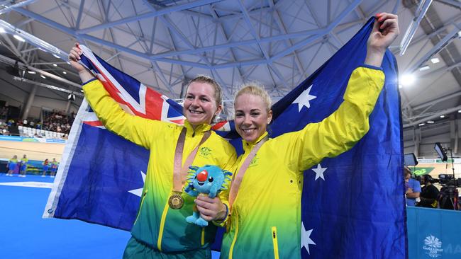 Stephanie Morton (left) and Kaarle Mcculloch broke the Commonwealth Games record. Picture: AAP Image/Dan Peled