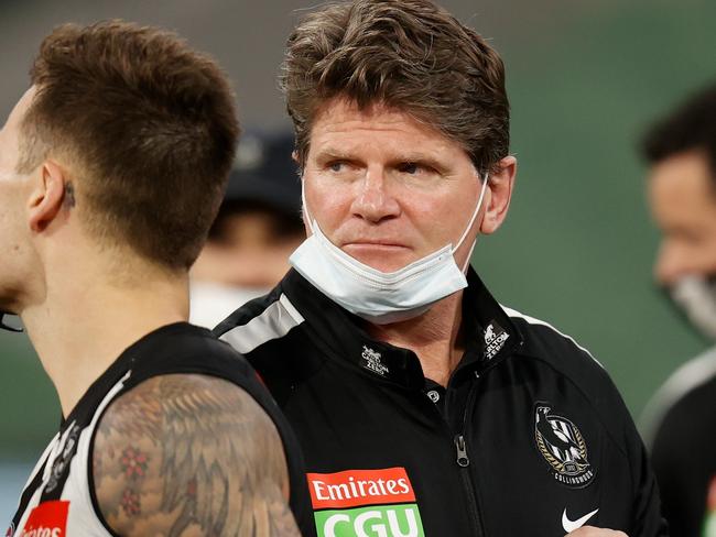 MELBOURNE, AUSTRALIA - JULY 31: Robert Harvey, Interim Senior Coach of the Magpies looks on during the 2021 AFL Round 20 match between the Collingwood Magpies and the West Coast Eagles at the Melbourne Cricket Ground on July 31, 2021 in Melbourne, Australia. (Photo by Michael Willson/AFL Photos via Getty Images)