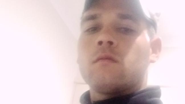 Dalby car thief drives at parents with children and pram on footpath
