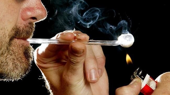 A woman has narrowly avoided jail time after being caught with a large quantity of meth. (Picture: File)