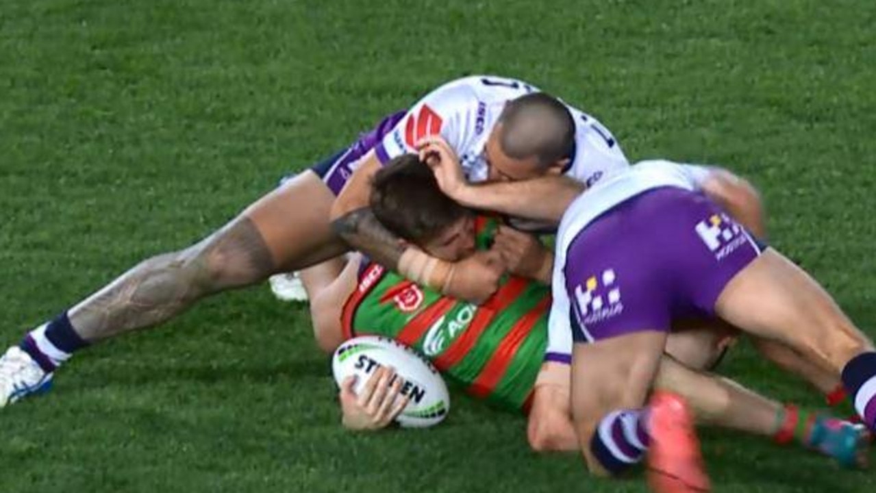 Nelson Asofa-Solomona crusher tackle v Rabbitohs.