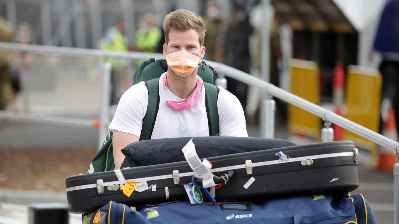 Steve Smith arriving in Sydney.