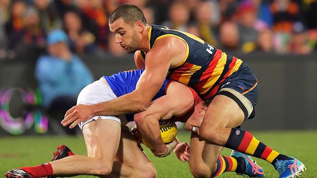 Taylor Walker is ‘labouring across the ground’. Picture: Daniel Kalisz/Getty Images