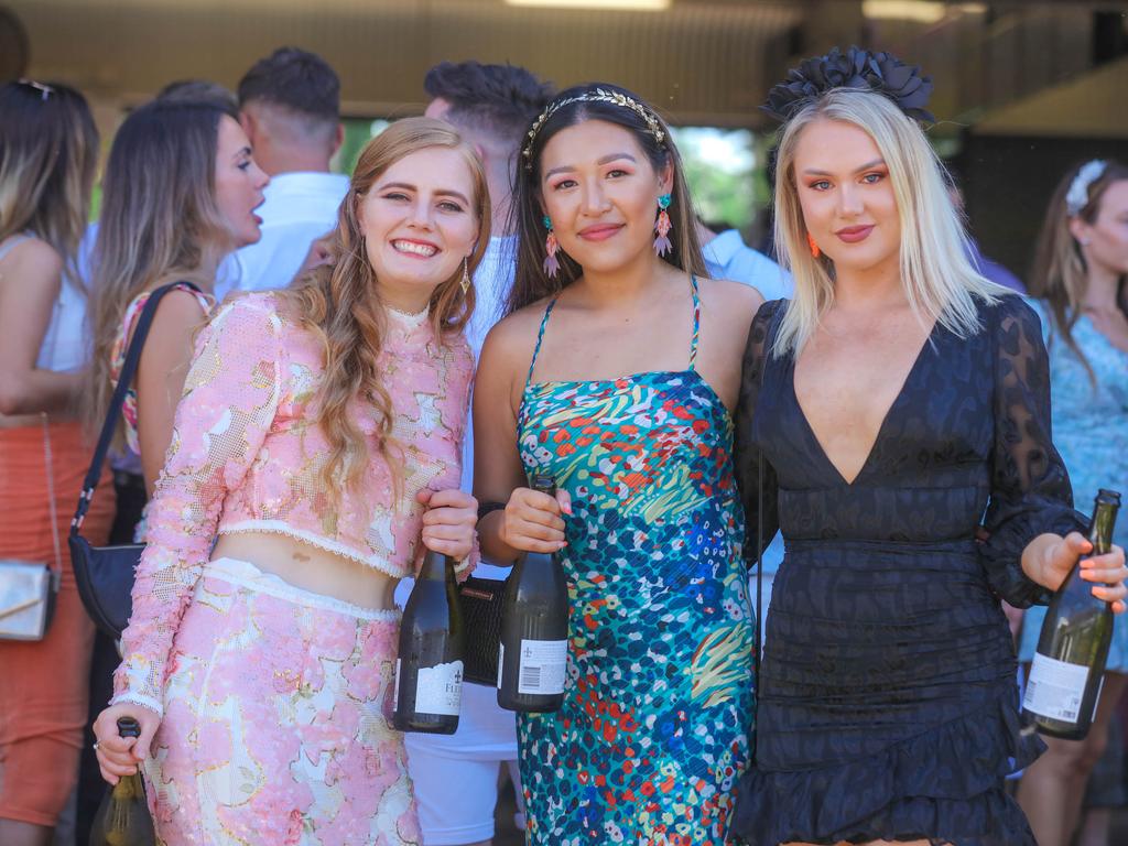 Alyssa Pidgeon , Allesha Lo and Taliesha Kessell at the 2021 Great Northern Darwin Cup. Picture: Glenn Campbell