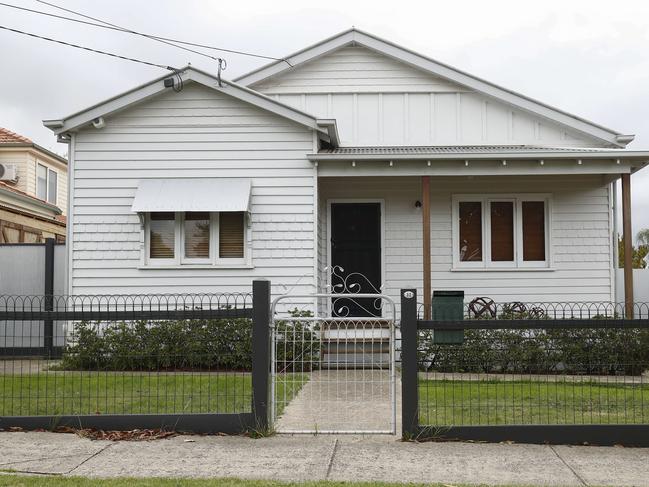 MELBOURNE, AUSTRALIA - NewsWire Photos APRIL 09, 2021:  Generic housing stock in suburbs of Melbourne, Victoria. Picture: NCA NewsWire / Daniel Pockett