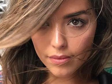 Olympia Valance wows fans baring her cleavage in a plunging printed blazer. Picture: @olympiavalance/Instagram