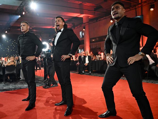 Kiwi stars perform the haka. Picture: NRL Photos