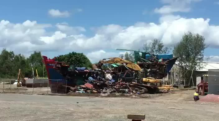 Illegal fishing boat being destroyed in Cairns