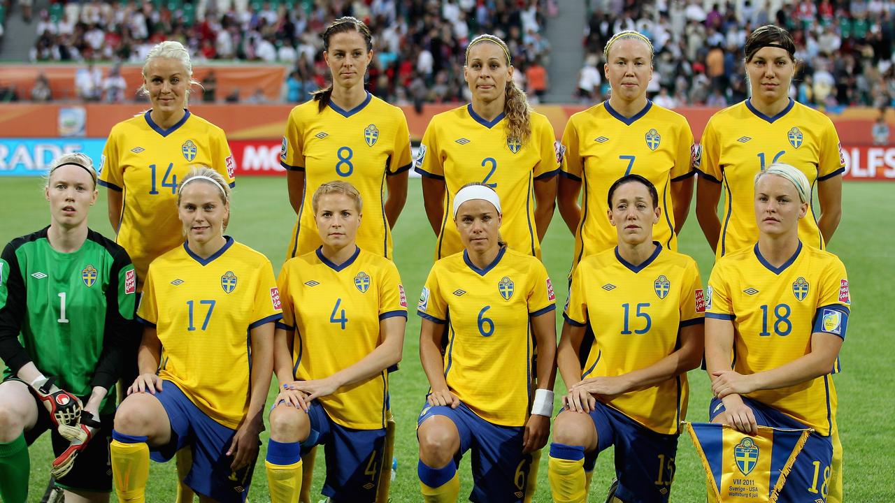 WOLFSBURG, GERMANY - JULY 06: The Sweden team line up prior to the FIFA Women's World Cup 2011 Group C match between Sweden and USA at the Arena In Allerpark on July 6, 2011 in Wolfsburg, Germany. (Photo by Scott Heavey/Getty Images)