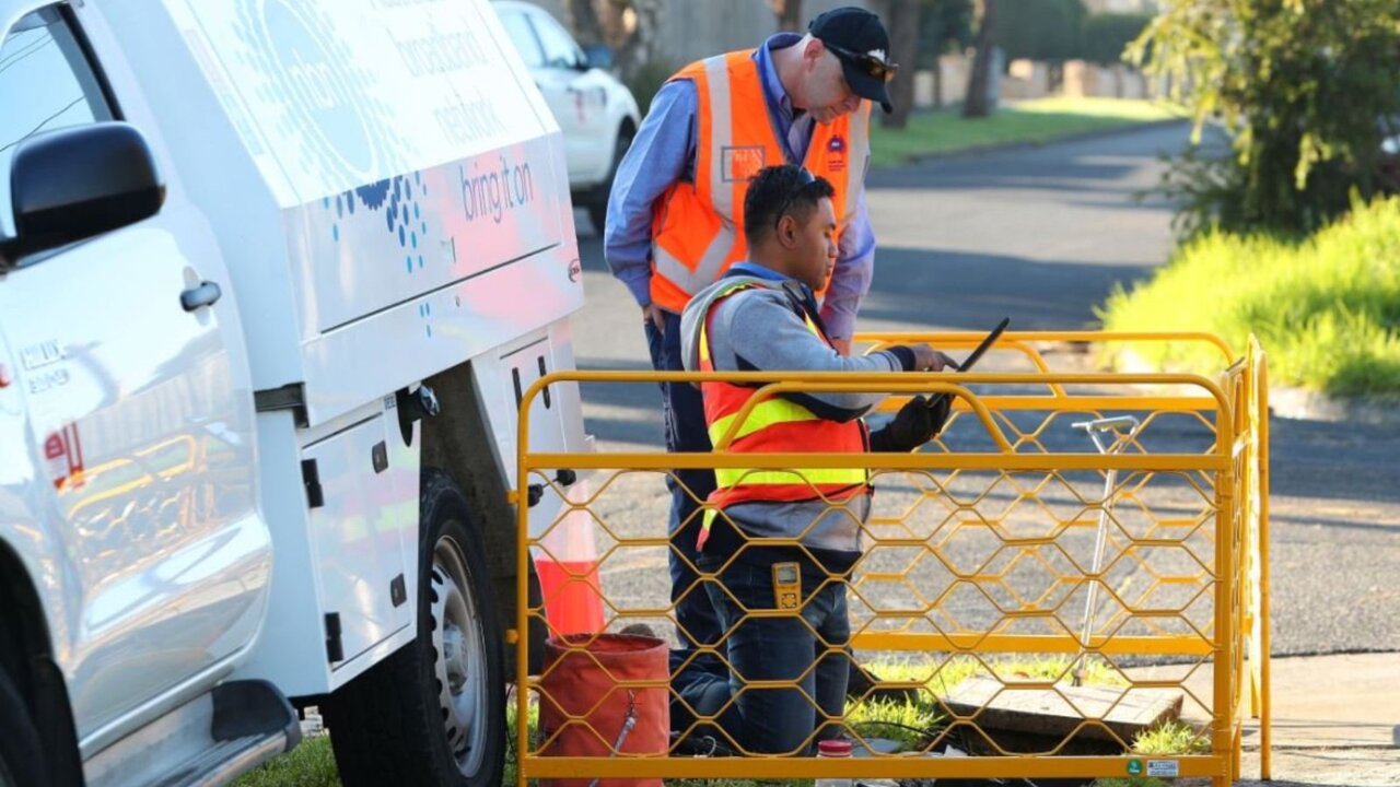 NBN write-down inevitable after 'disastrous' roll out: Quigley