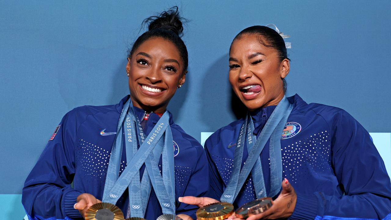 (L-R) Simone Biles and Jordan Chiles of Team United States pose with their Paris 2024 Olympic medals following the Artistic Gymnastics Women's Floor Exercise Final on day ten of the Olympic Games Paris 2024 at Bercy Arena on August 05, 2024 in Paris, France. (Photo by Jamie Squire/Getty Images)