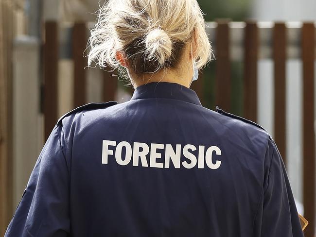 MELBOURNE, AUSTRALIA - NCA NewsWire Photos October 10, 2020:   Police and Forensics are seen at the scene of a death in Richmond in Melbourne, Victoria. Picture: NCA NewsWire / Daniel Pockett