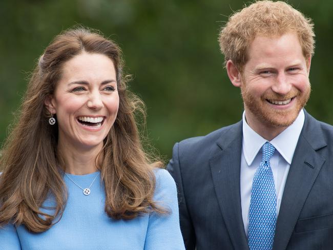 LONDON, ENGLAND - JUNE 12:  (L-R) Prince William, Duke of Cambridge, Catherine, Duchess of Cambridge and Prince Harry during "The Patron's Lunch" celebrations for The Queen's 90th birthday at The Mall on June 12, 2016 in London, England.  (Photo by Jeff Spicer/Getty Images)