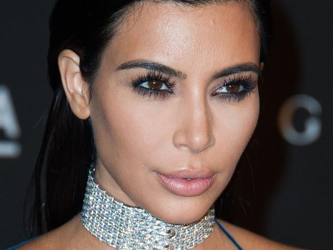 Kim Kardashian arrives for the 2014 LACMA Art + Film Gala honoring film director Quentin Tarantino and artist Barbara Kruger in Los Angeles on November 1, 2014. AFP PHOTO / Valerie Macon