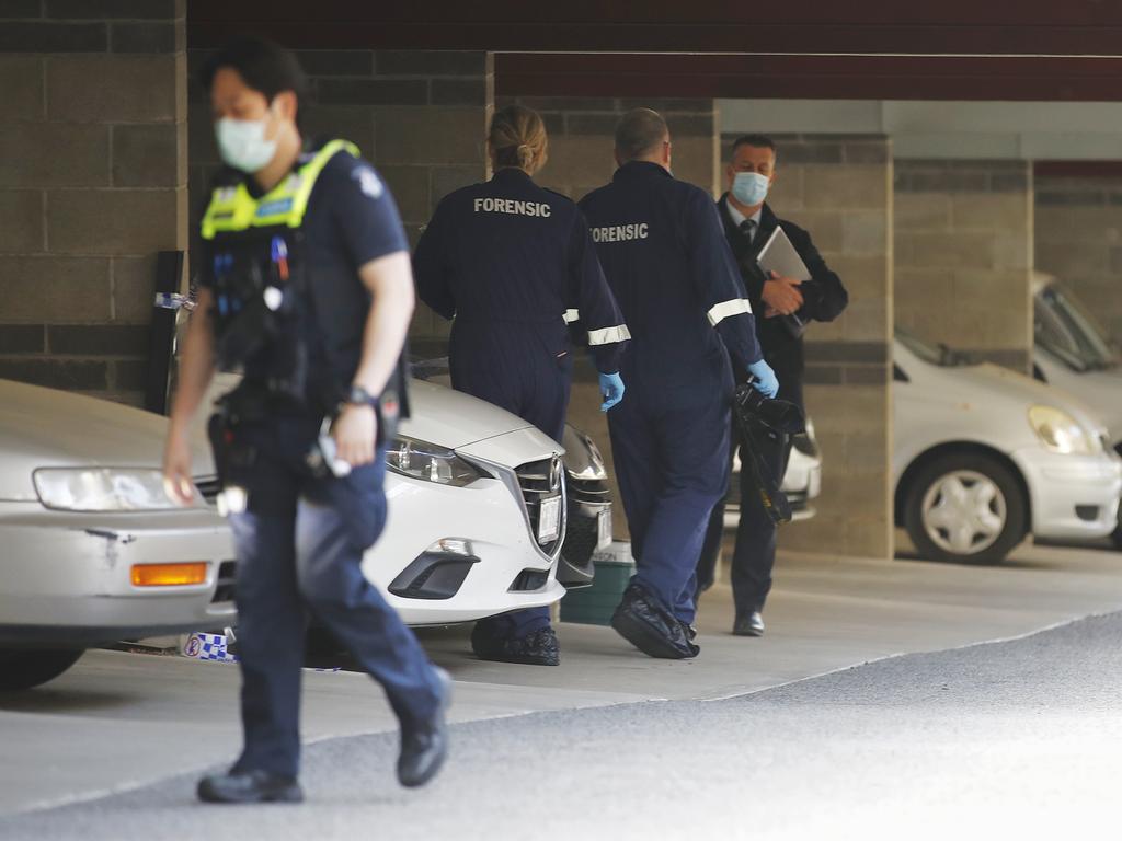 Police and forensic officers at the scene of a death in Richmond. Picture: NCA NewsWire/Daniel Pockett