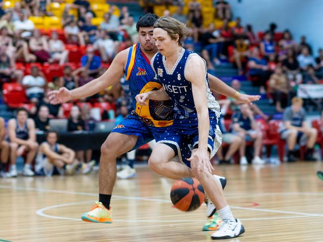 De Barros’ takes next step in basketball journey