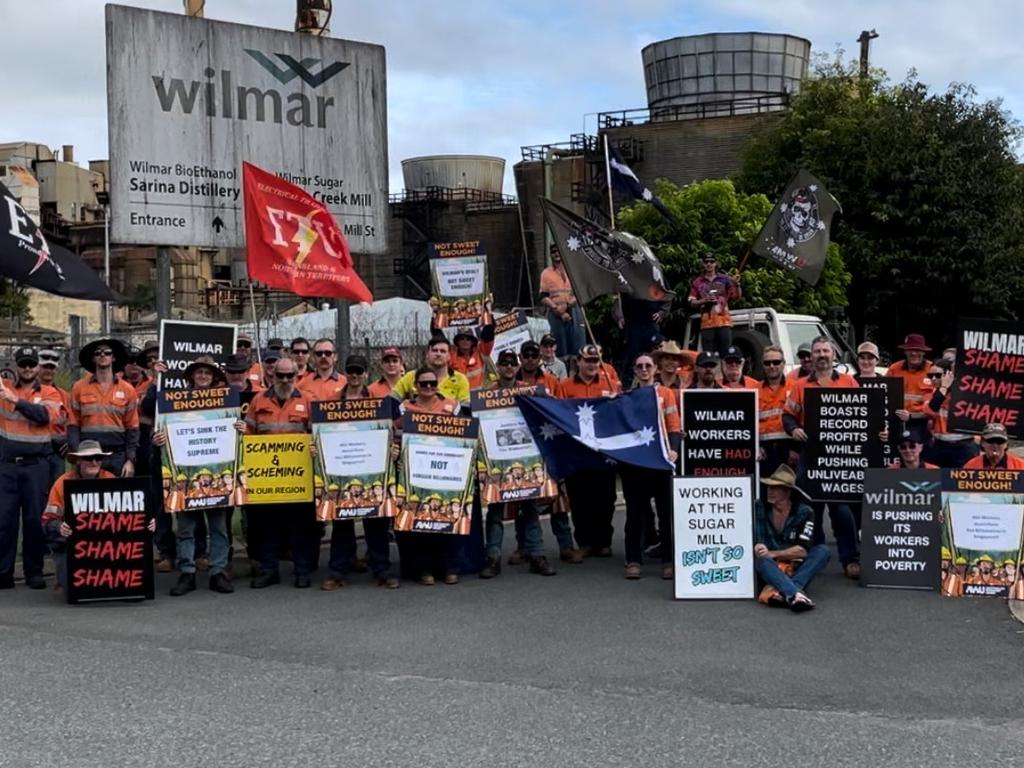 'Not sweet enough!' Wilmar workers cried at the beginning of their strike, almost three weeks later and the strike has deepend. Photo: Fergus Gregg