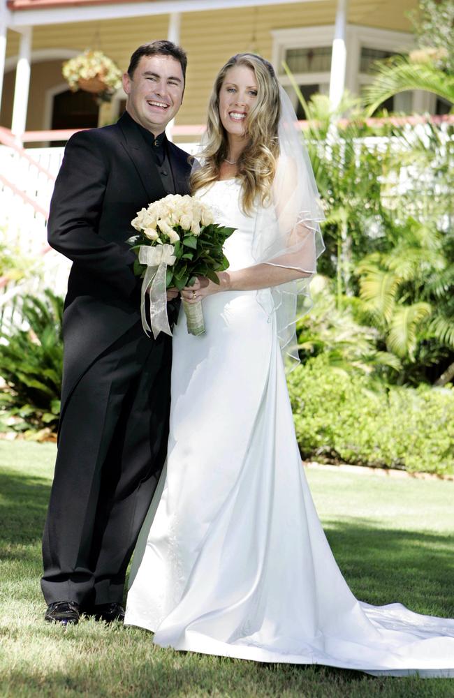 Wright and Gray wedding, Ipswich Club 30.4.05. Picture: James Robertson