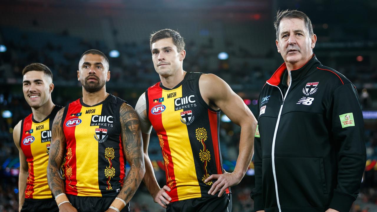 Ross Lyon, Senior Coach of the Saints looks on during the 2023 AFL Round 11 match between the St Kilda Saints and the Hawthorn Hawks at Marvel Stadium on May 27, 2023 in Melbourne, Australia. (Photo by Dylan Burns/AFL Photos via Getty Images)