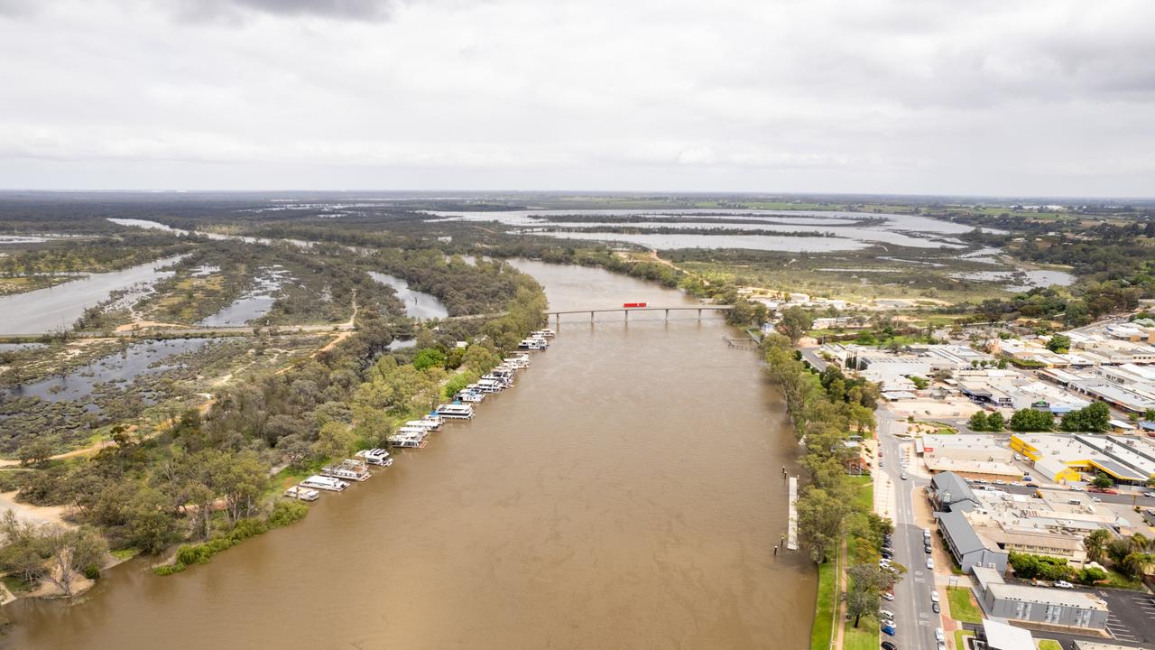 Drone Pictures Of River Murray Floods November 2022 | Daily Telegraph