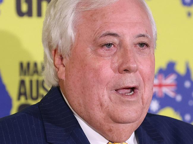 Clive Palmer declares that he is still unvaccinated for COVID-19 while attending the Hyatt Regency Brisbane which requires its patrons to be vaccinated, Brisbane. Picture: Liam Kidston