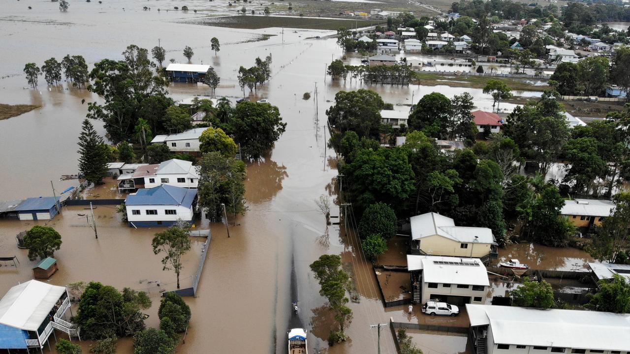 Out of 15 households interviewed, only two said that emergency services had knocked ontheir door and advised them to evacuate. Picture: Toby Zerna