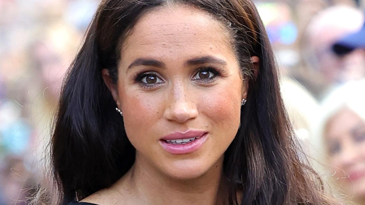 Meghan Markle makes it so hard to like her but Prince Harry proves ...