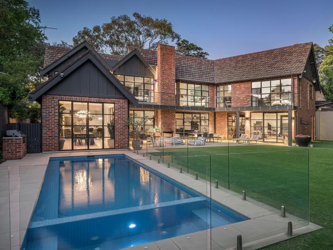 Tania Buckley is selling the palatial Toorak home she shared with former husband Nathan.