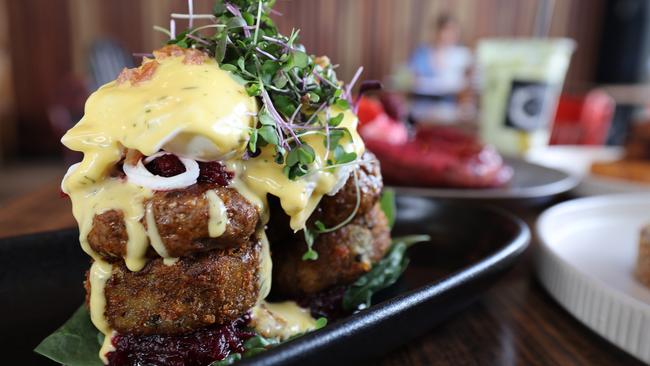 Willow Dining Rise and Set says they have made the right decision to "escape" Burleigh Heads after nine years and move to Coombabah. Chef Ian Banghal and some of his creations. Picture Glenn Hampson