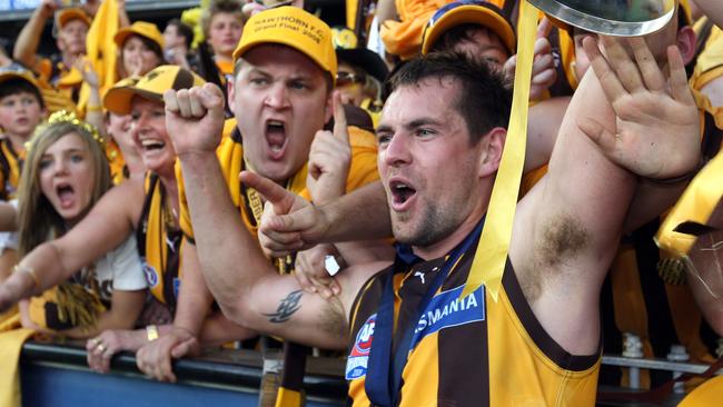 Luke Hodge has never confirmed his injury.