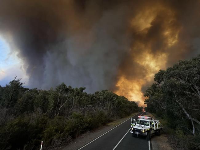 2In Melbourne, temperatures are forecast to reach 30C on Christmas Day. Picture: Forest Fire Management Victoria