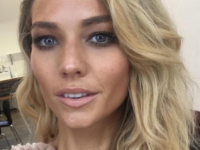 Concerned fans comment over Sam Frost's thin frame "Who else but @heidiscarlettkingmakeup polishing me up? xo" Picture: Sam Frost/Instagram