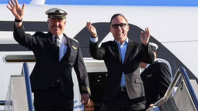 Qantas CEO Alan Joyce, right, with Captain Sean Golding in Sydney. Picture: AFP