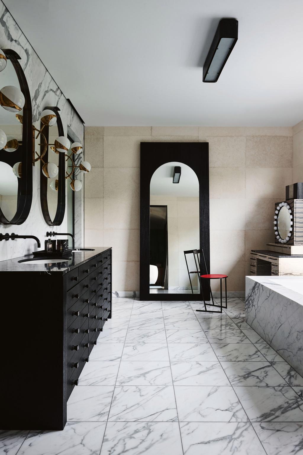 freestanding bathtub