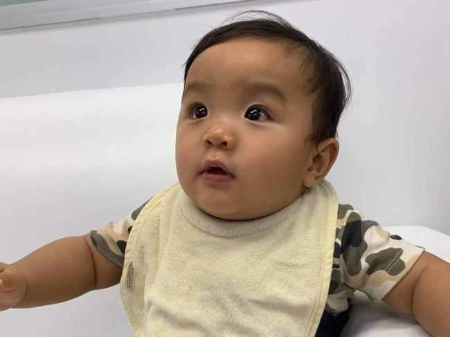 The Australian Federal Police (AFP) and the Federal Circuit Court of Australia are seeking public assistance to help locate 10-month-old baby, Hoang Vinh Le, born on 21 June 2020., , He is believed to be with his mother Lyn Kim Do, born 15 February 2000, and father Hoang Thanh Le, born 6 December 1992., , Ms Do is a 21-year-old Vietnamese Australian woman who is about 150cm tall with shoulder length black hair, black eyes and pale skin., , Mr Le is a 28-year-old Vietnamese Australian man who is about 160cm tall with black short spikey hair, black eyes, and light skin tone. He speaks with an Australian accent and sometimes answers to the name Sam Le.