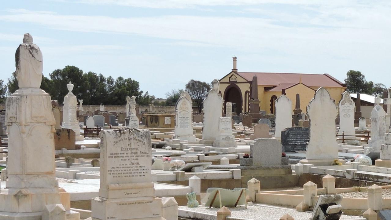 Police probe after mysterious bones found at SA cemetery