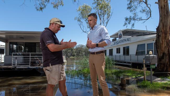 Premier Peter Malinauskas (right) with Rob Hughes from River Murray Houseboats in Renmark. Picture: NCA NewsWire