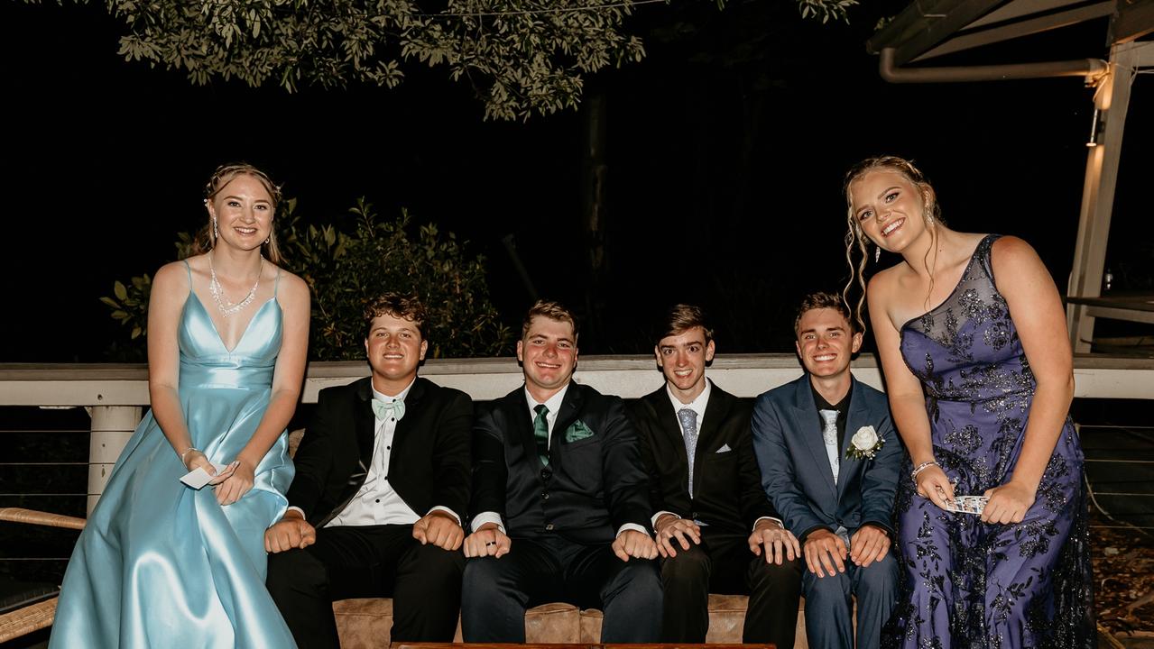 Glasshouse Christian College students Ebony King, Harrison Brannigan, Samuel Pollock, Dylan Bruggeman, Brodie Dwyer and Courtney Stead pose for a friendship photo together. Picture: Jordan Bull