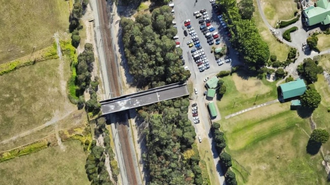 The original Sage Street bridge near Helensvale. Picture: Google.