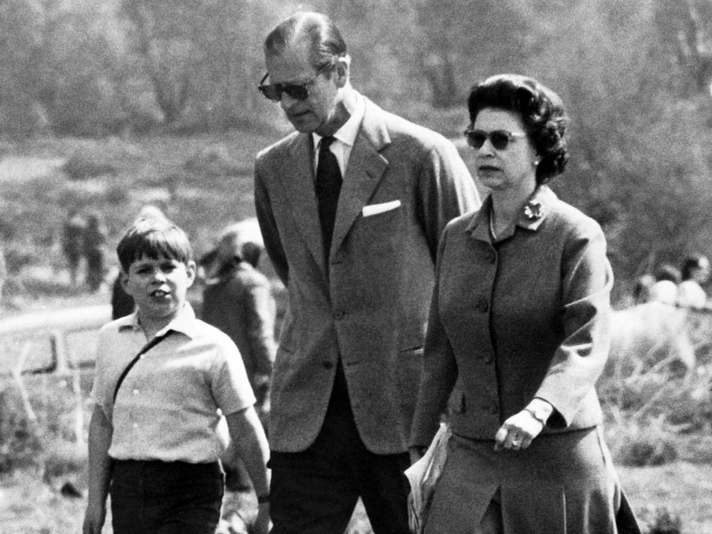 Remembering Queen Elizabeth II: A picture for every year | The Advertiser