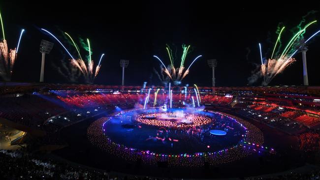 GOLD COAST, AUSTRALIA - APRIL 15:  A general view of fireworks during the Closing Ceremony for the Gold Coast 2018 Commonwealth Games at Carrara Stadium on April 15, 2018 on the Gold Coast, Australia.  (Photo by Albert Perez/Getty Images)