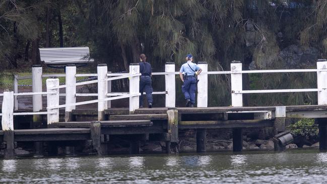 Police have recovered three bodies following a search and rescue operation in the Georges River.Picture: NewsWire / Jeremy Piper