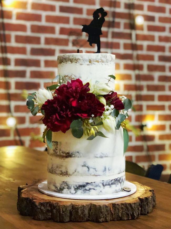 Yummy: Chloe and Steven’s cake, PHOTOGRAPHY: Willidea Photography