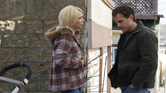 Casey Affleck with one of his Manchester by the Sea co-stars, Michelle Williams.